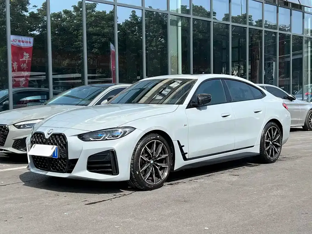 BMW 4 Series 2021 из CN, фото 1