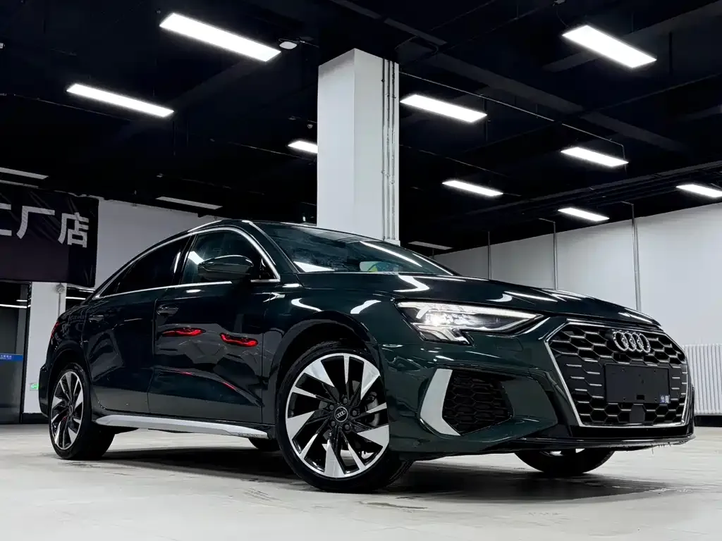 Audi A3 2023 из CN, фото 5