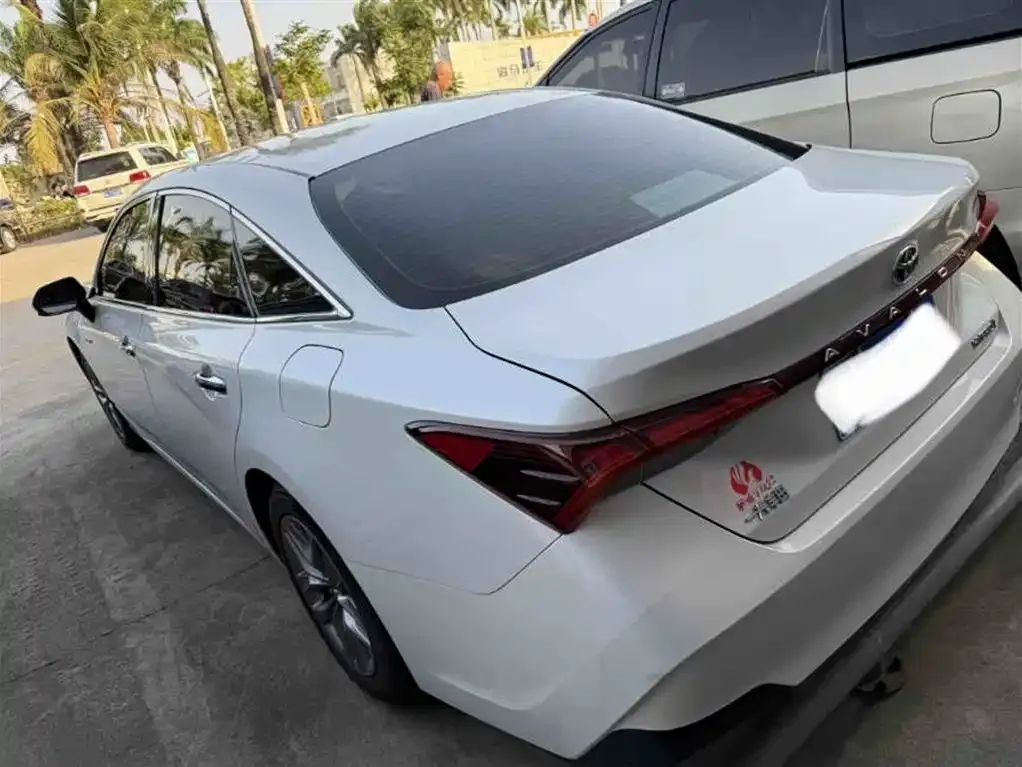 Toyota Avalon 2021 из CN, фото 8