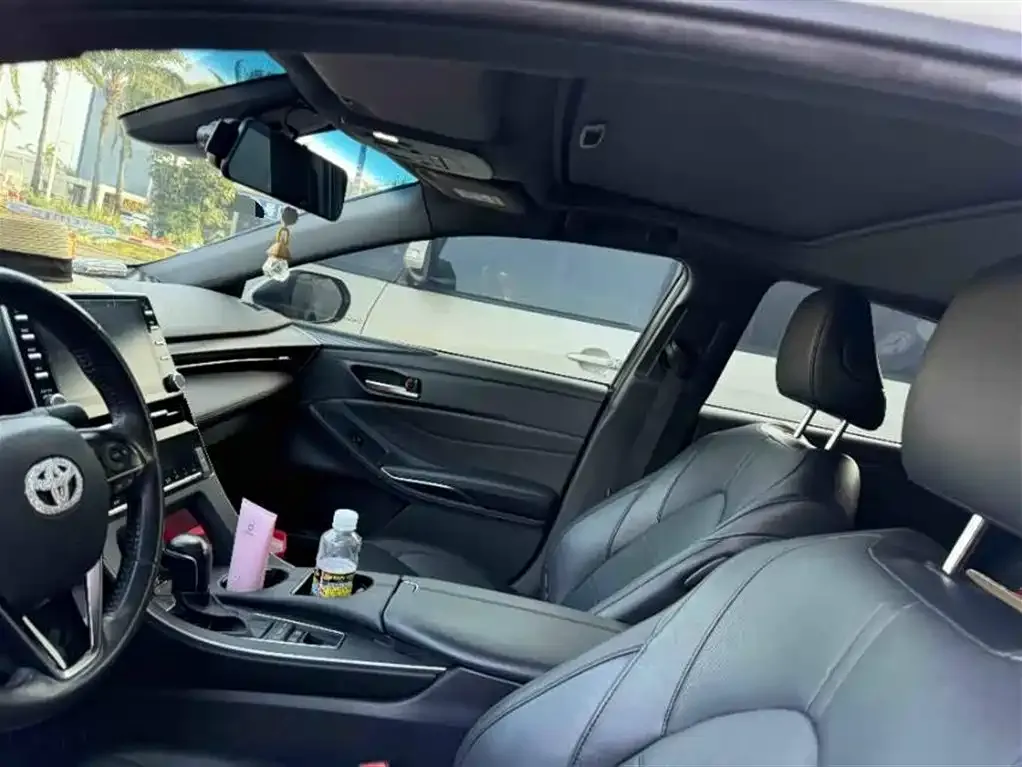 Toyota Avalon 2021 из CN, фото 2