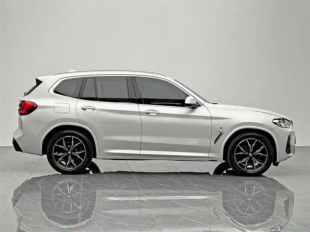 BMW X3 — фото 9