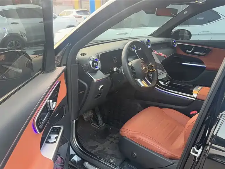 Mercedes-Benz GLC 2024 из CN, фото 2
