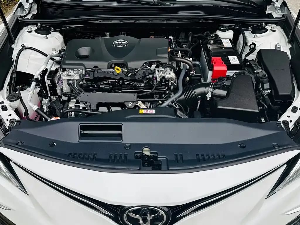 Toyota Camry 2023 из CN, фото 5