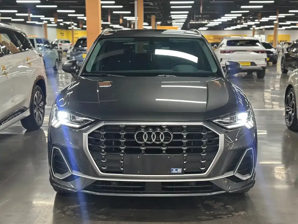 Audi Q3 2021 из CN, фото 1