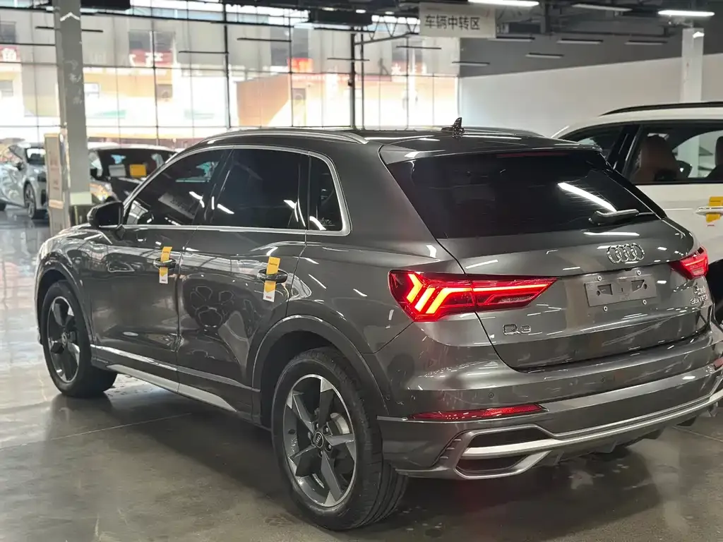 Audi Q3 2021 из CN, фото 5