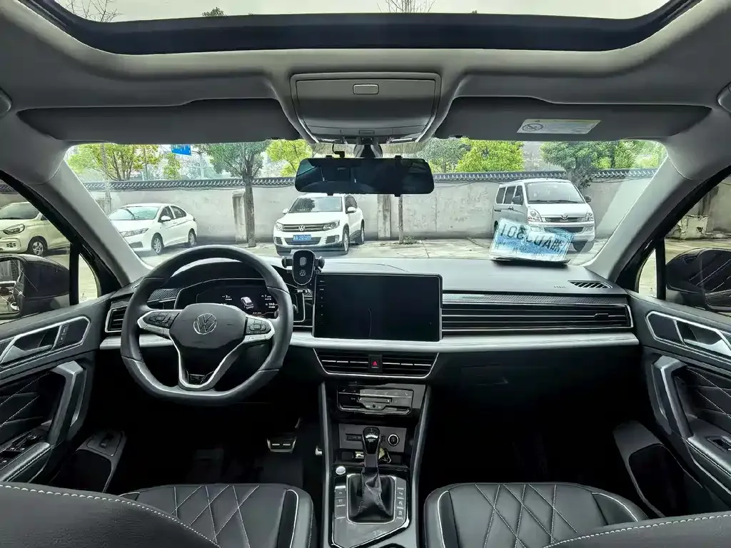 Volkswagen Tiguan L 2024 из CN, фото 9