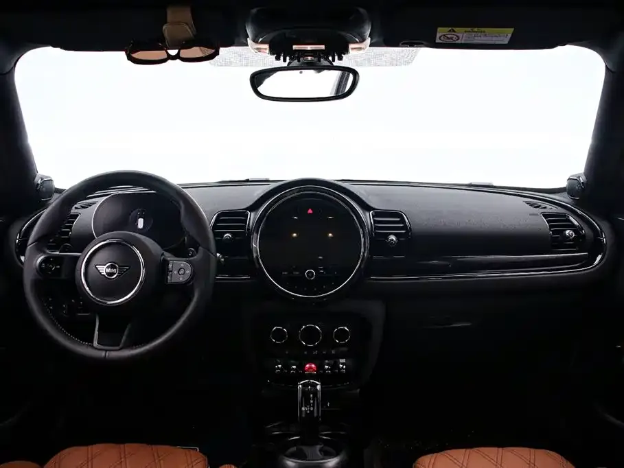 MINI Clubman 2024 из CN, фото 7