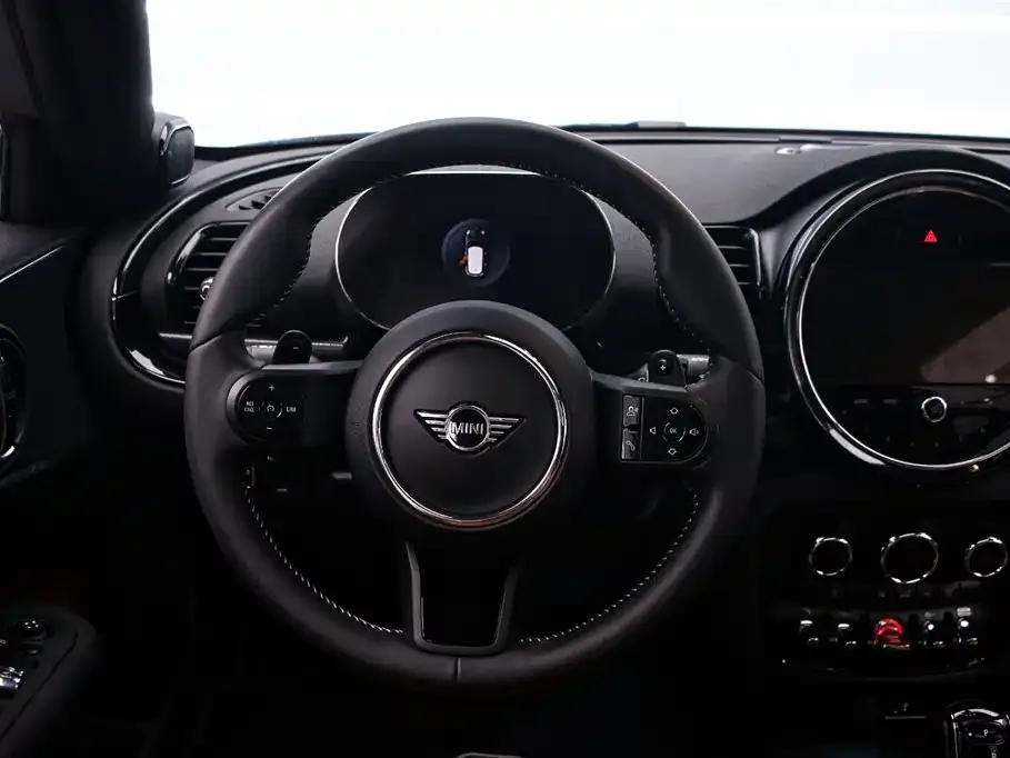 MINI Clubman 2024 из CN, фото 3