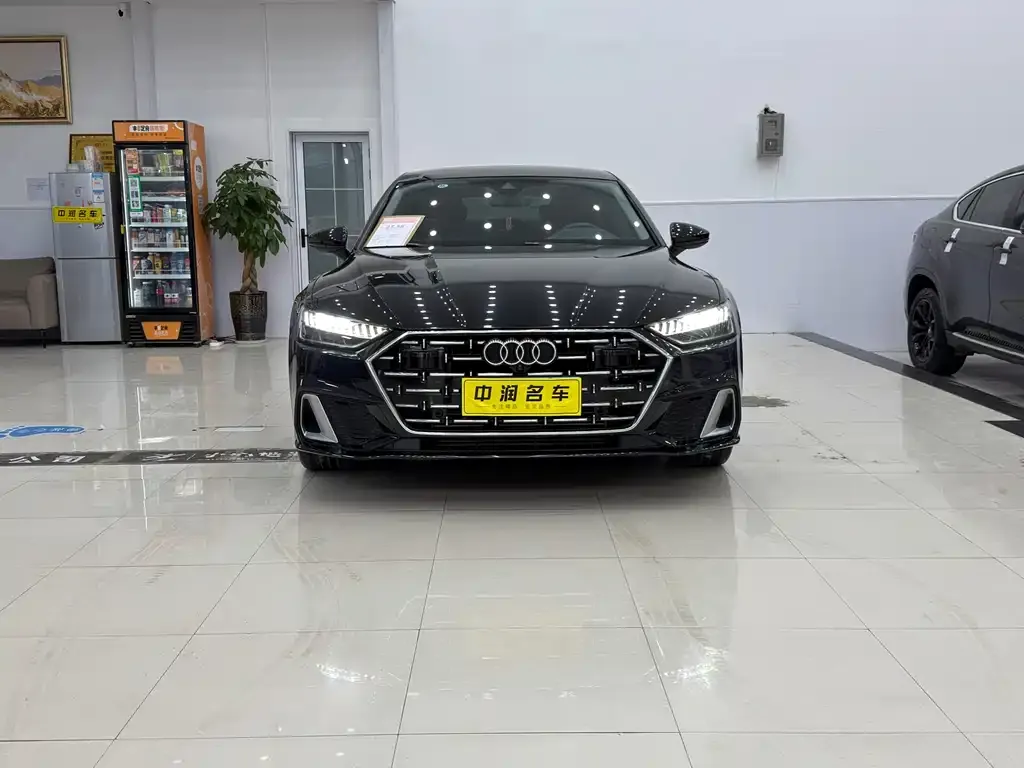 Audi A7L 2024 из CN, фото 2