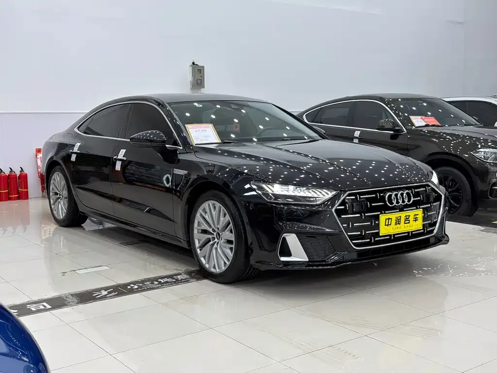 Audi A7L 2024 из CN, фото 10