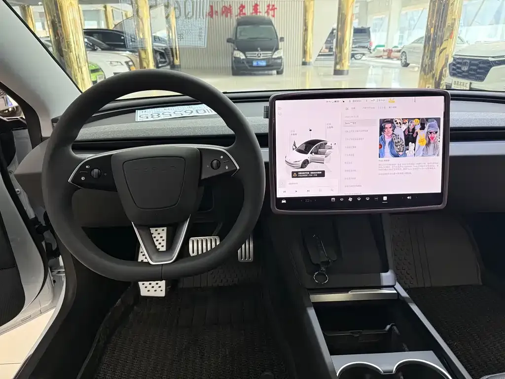 Tesla Model 3 2025 из CN, фото 8