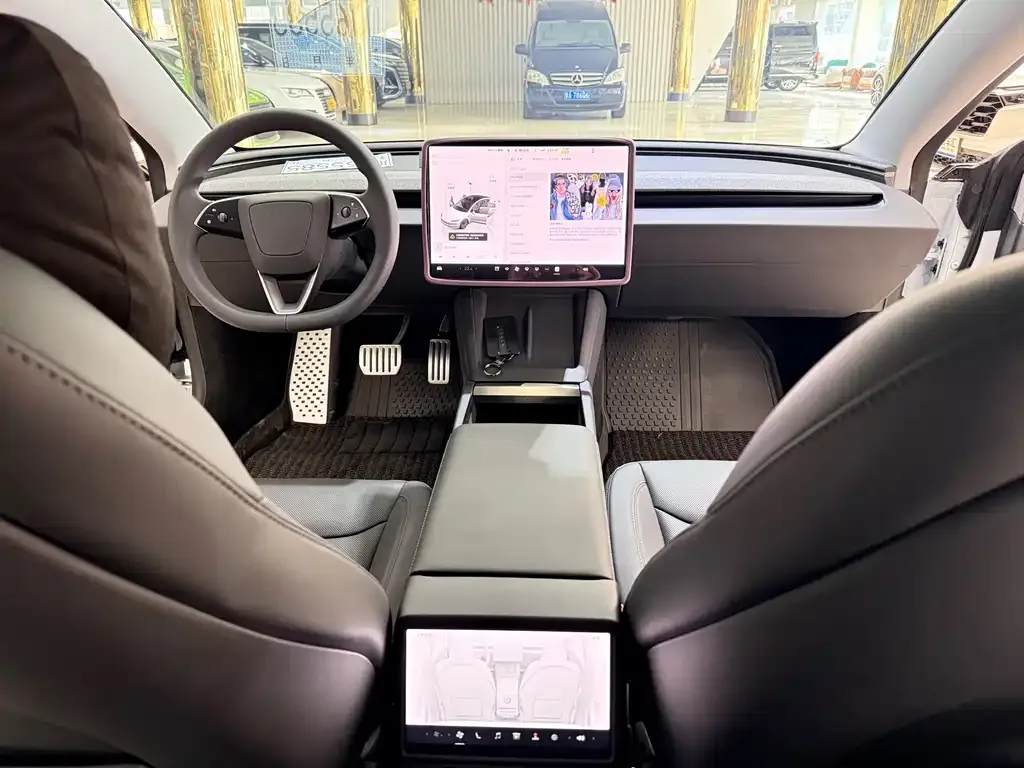Tesla Model 3 2025 из CN, фото 2