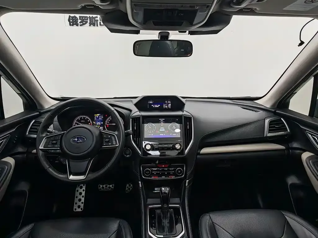 Subaru Forester — фото 9