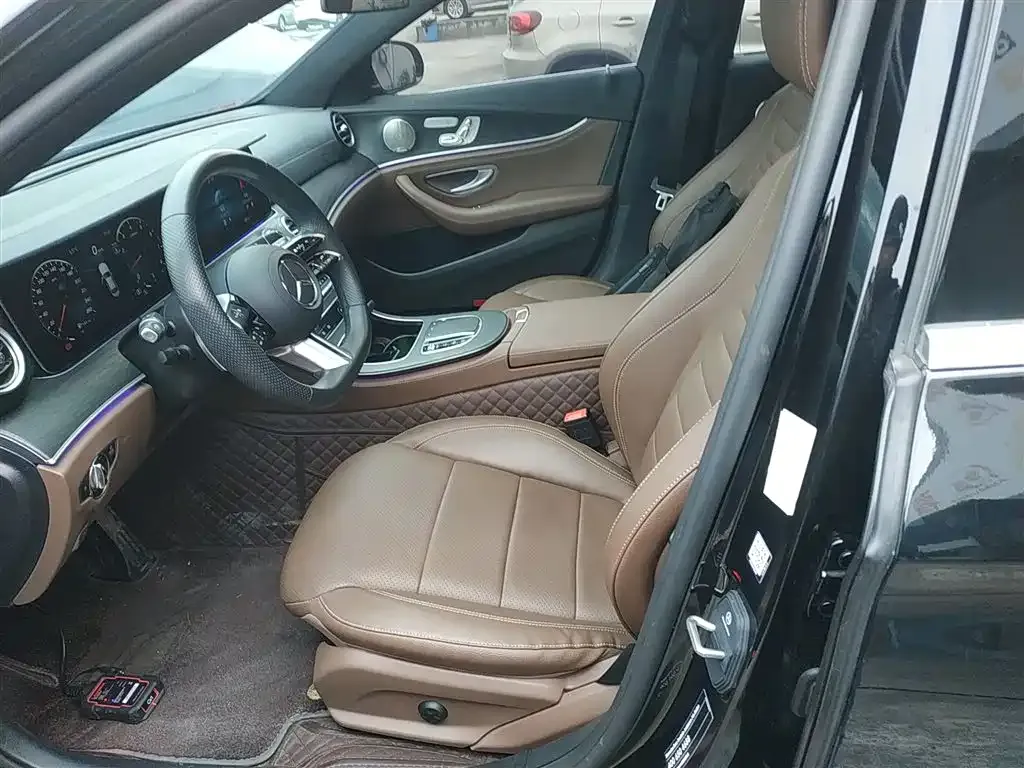 Mercedes-Benz E-Class 2022 из CN, фото 10