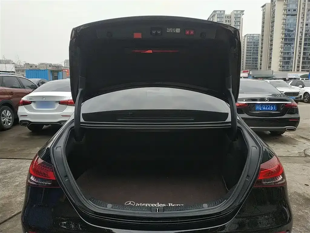 Mercedes-Benz E-Class 2022 из CN, фото 8
