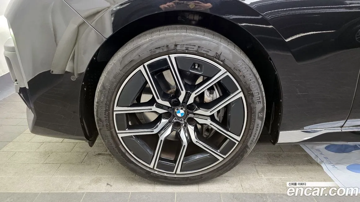 BMW 7-Series 2023 из KR, фото 8