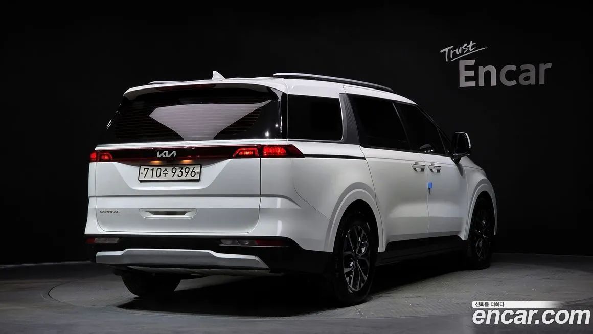 Kia Carnival 2023 из KR, фото 4
