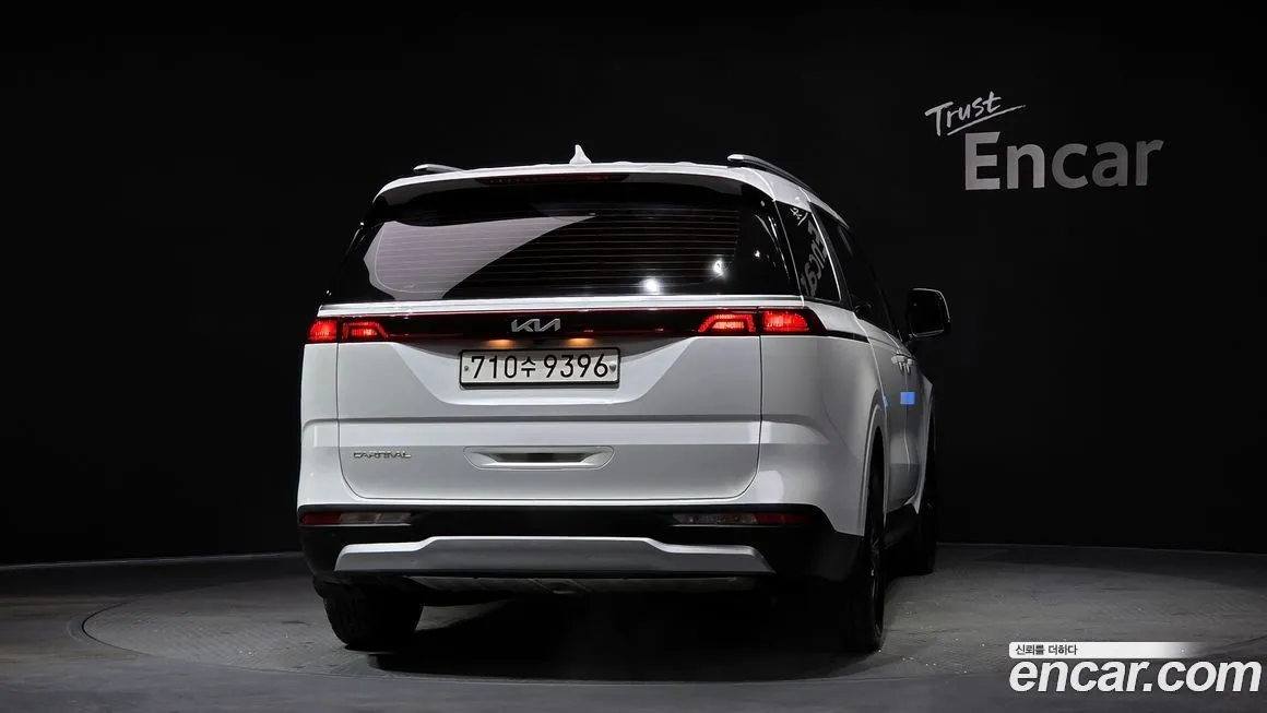 Kia Carnival 2023 из KR, фото 2