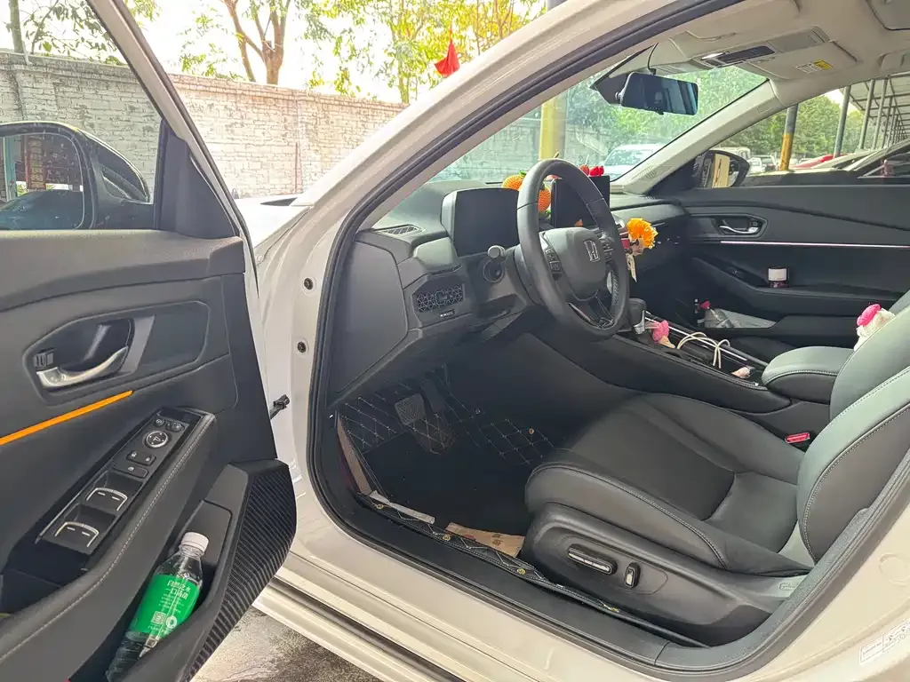 Honda Accord 2025 из CN, фото 5