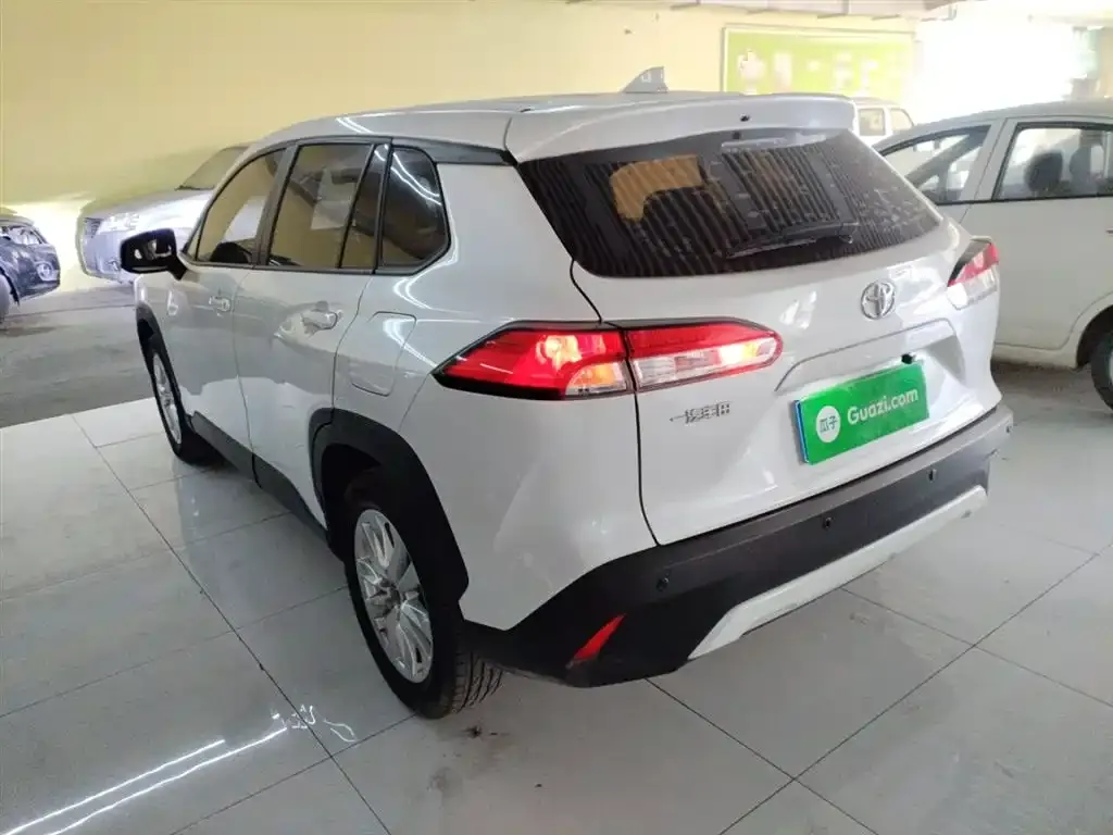 Toyota Corolla Cross 2022 из CN, фото 8