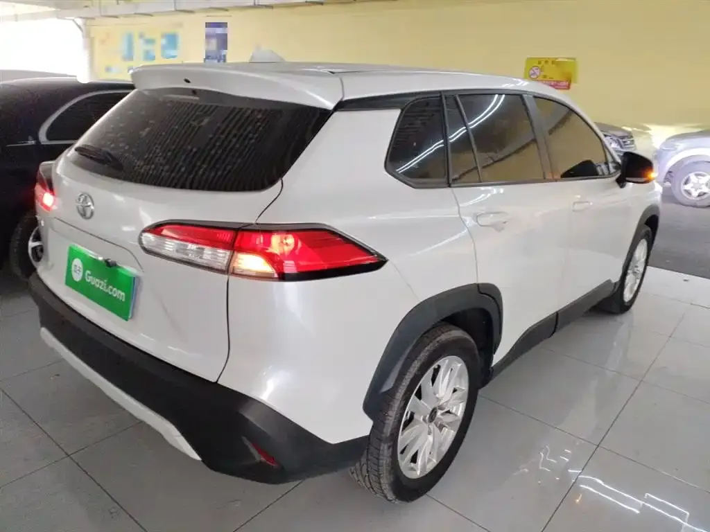 Toyota Corolla Cross 2022 из CN, фото 3