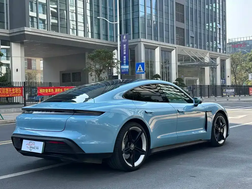 Porsche Taycan 2021 из CN, фото 9