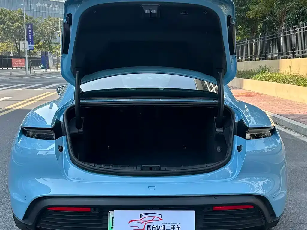 Porsche Taycan 2021 из CN, фото 7