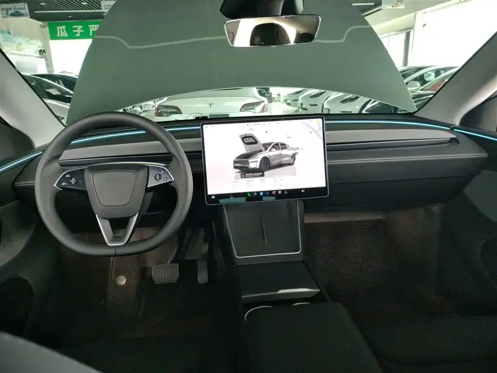 Tesla Model Y 2025 из CN, фото 5