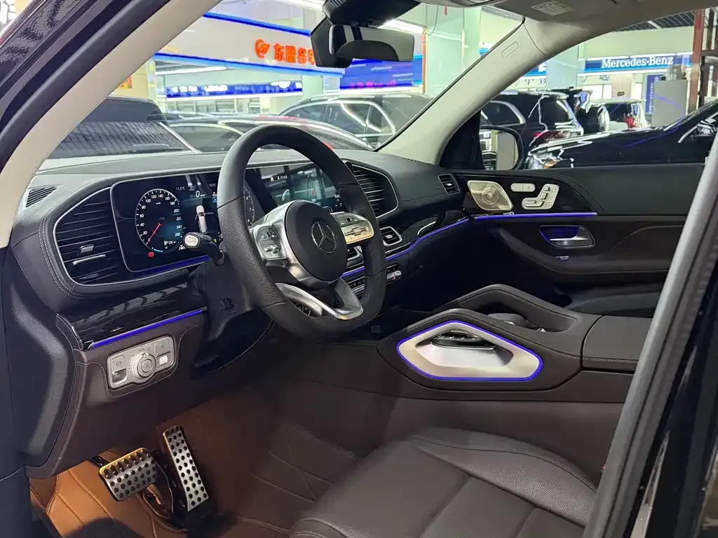 Mercedes-Benz GLS 2023 из CN, фото 7