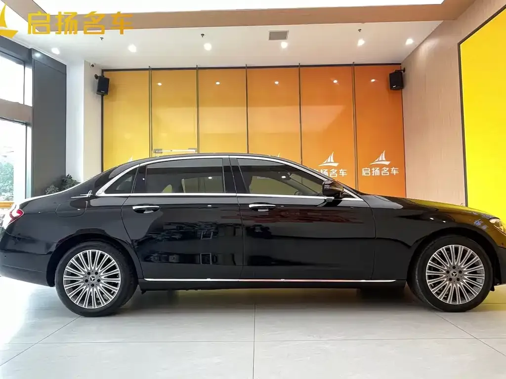 Mercedes-Benz E-Class 2023 из CN, фото 4