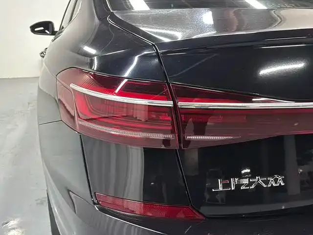 Volkswagen Passat — фото 4