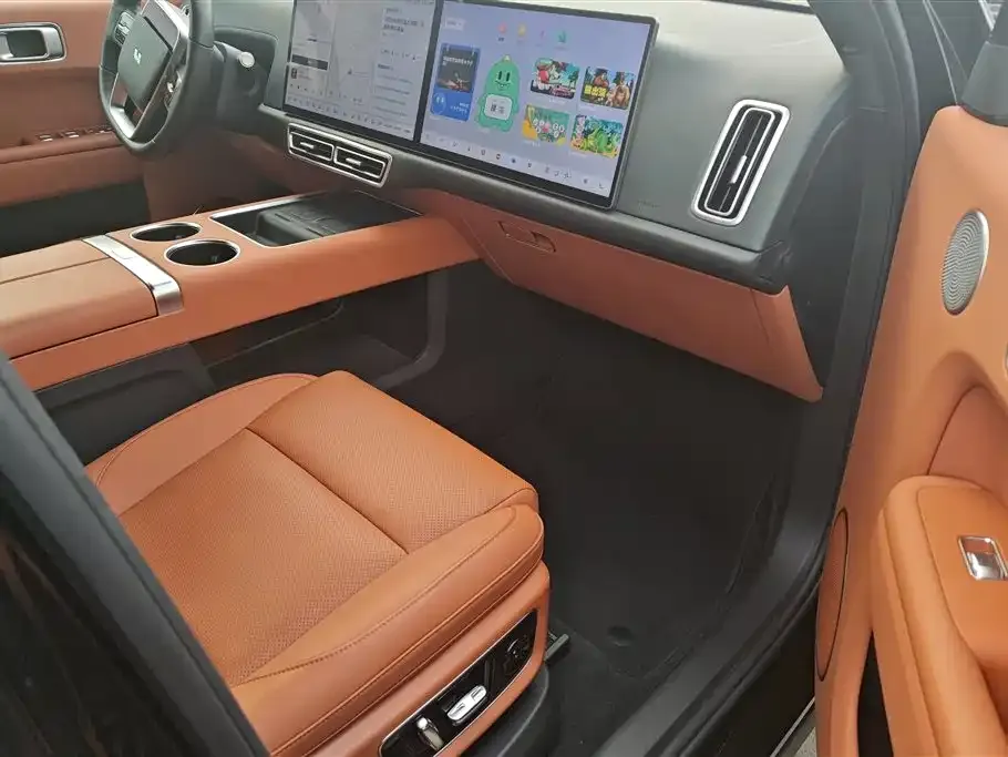 Li Auto L8 2024 из CN, фото 3