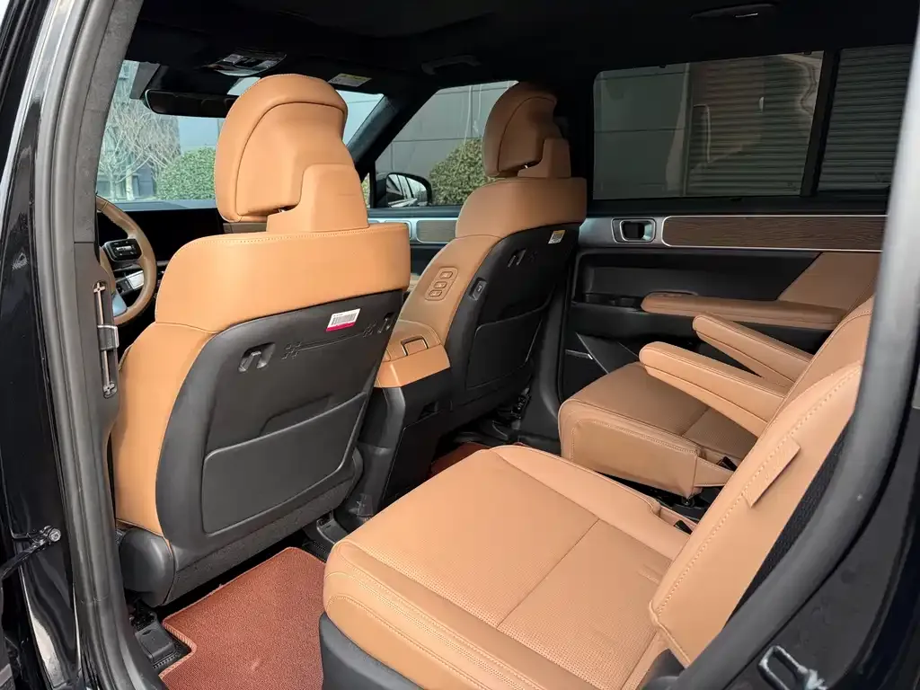 Hyundai Santa Fe 2025 из CN, фото 6