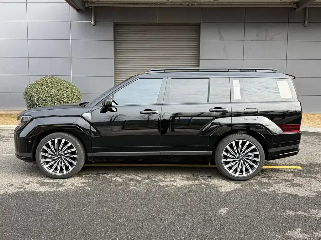 Hyundai Santa Fe 2025 из CN, фото 3