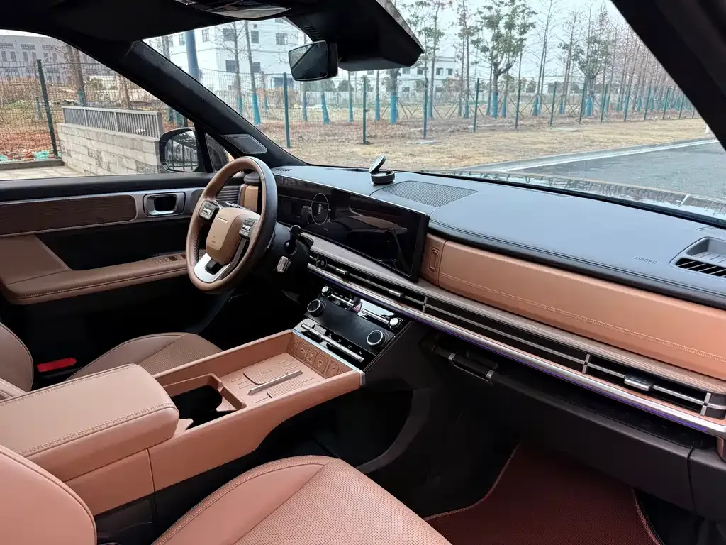 Hyundai Santa Fe 2025 из CN, фото 8