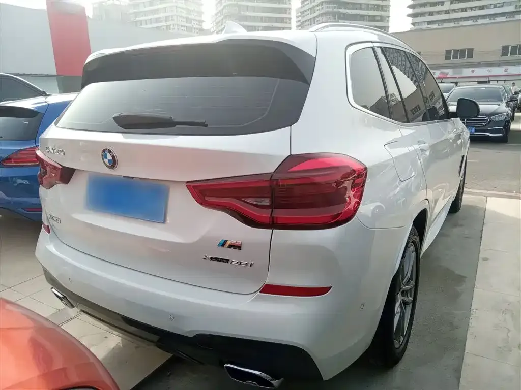 BMW X3 — фото 10