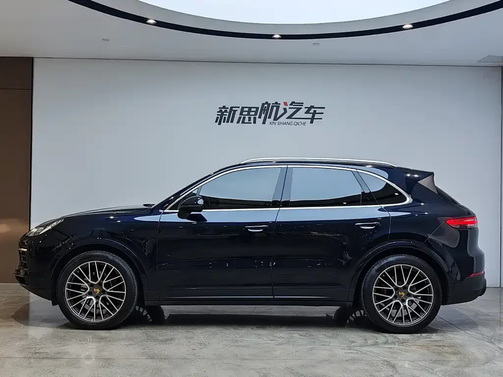 Porsche Cayenne — фото 3
