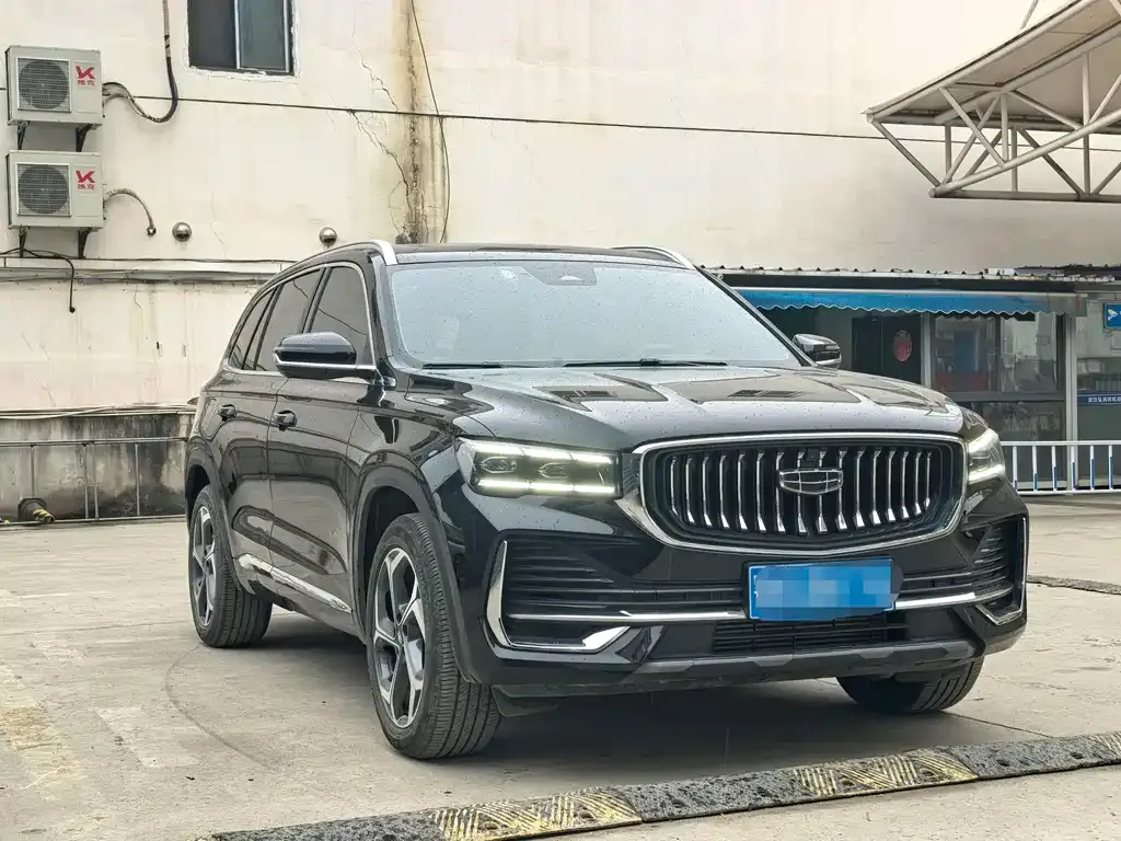 Geely Xingyue L — фото 10