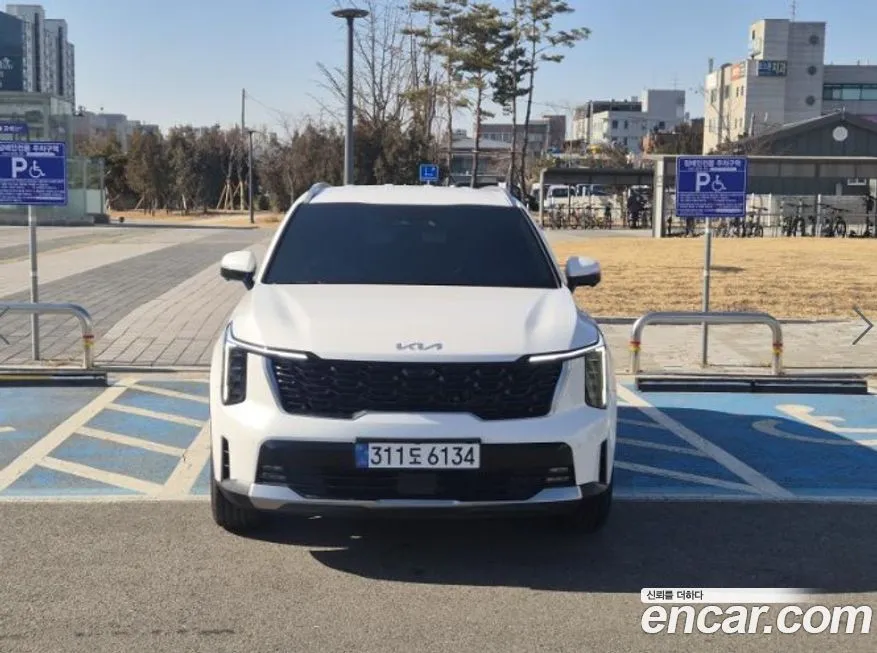 Kia Sorento — фото 1