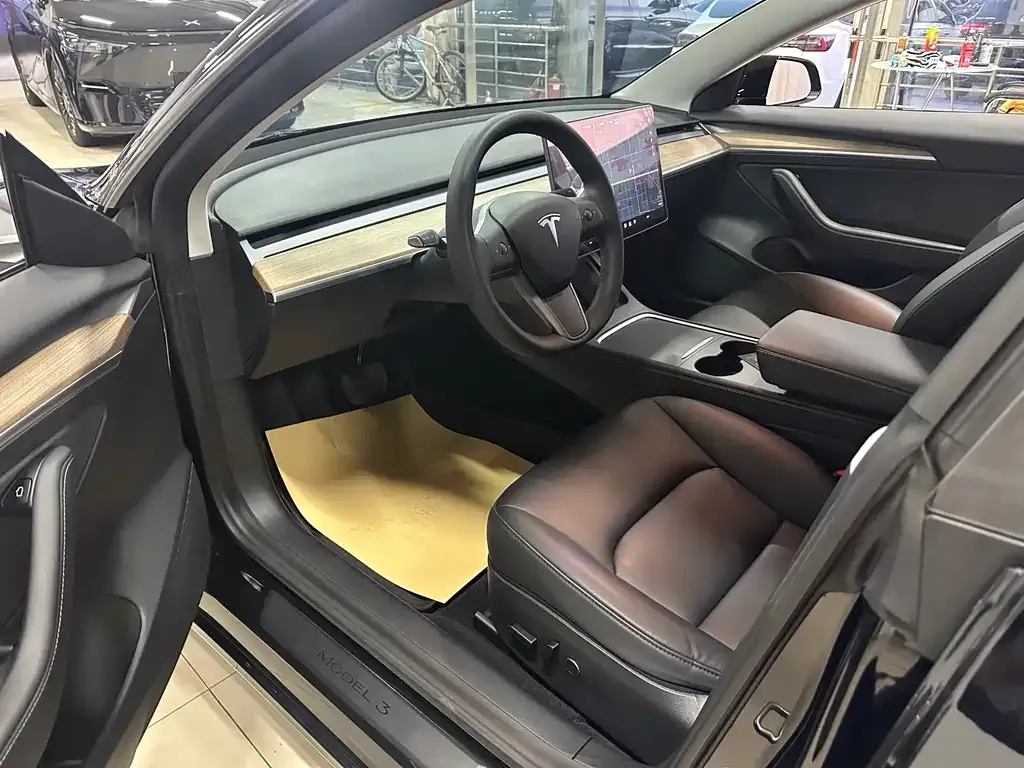 Tesla Model 3 2021 из CN, фото 7