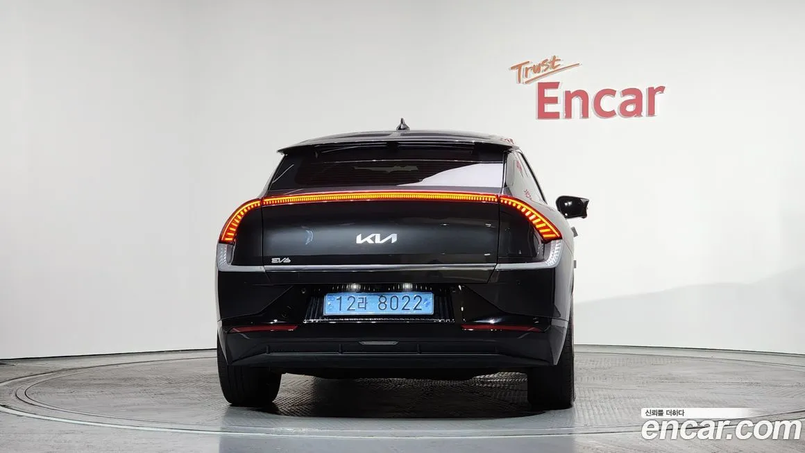 Kia EV6 — фото 6