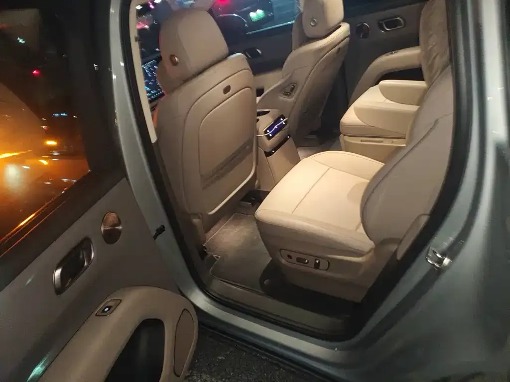Li Auto i8 2025 из CN, фото 6