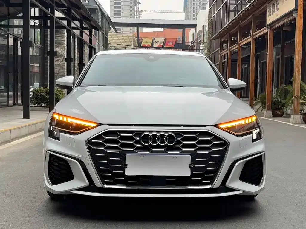 Audi A3 2022 из CN, фото 3