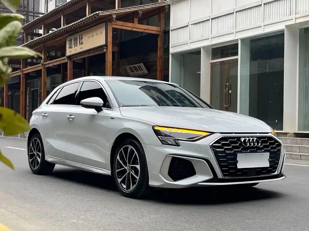 Audi A3 2022 из CN, фото 8