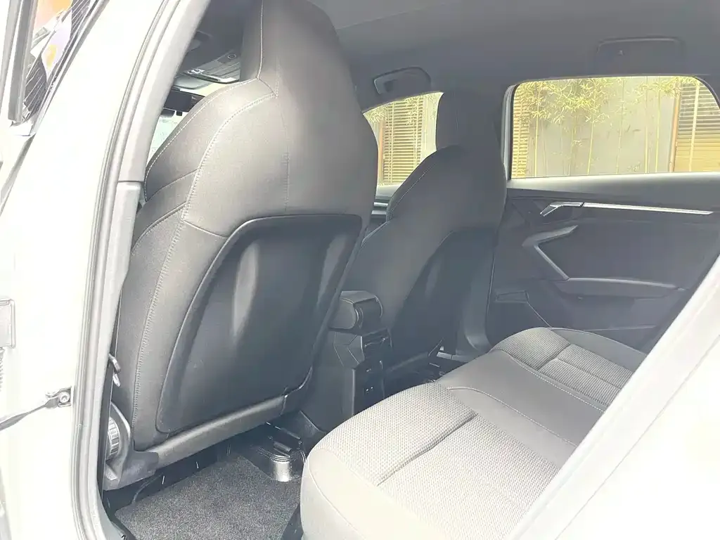 Audi A3 2022 из CN, фото 2