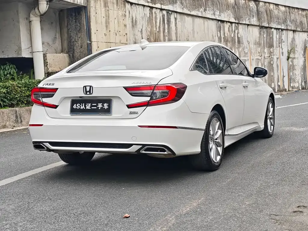Honda Accord 2022 из CN, фото 9