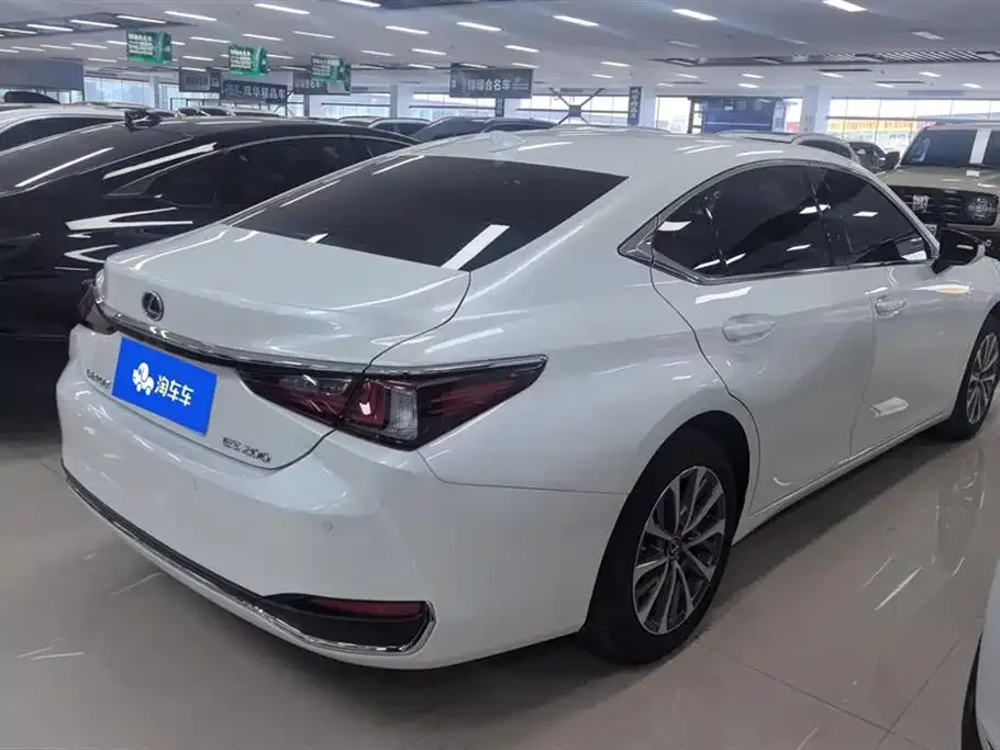 Lexus ES 2024 из CN, фото 3