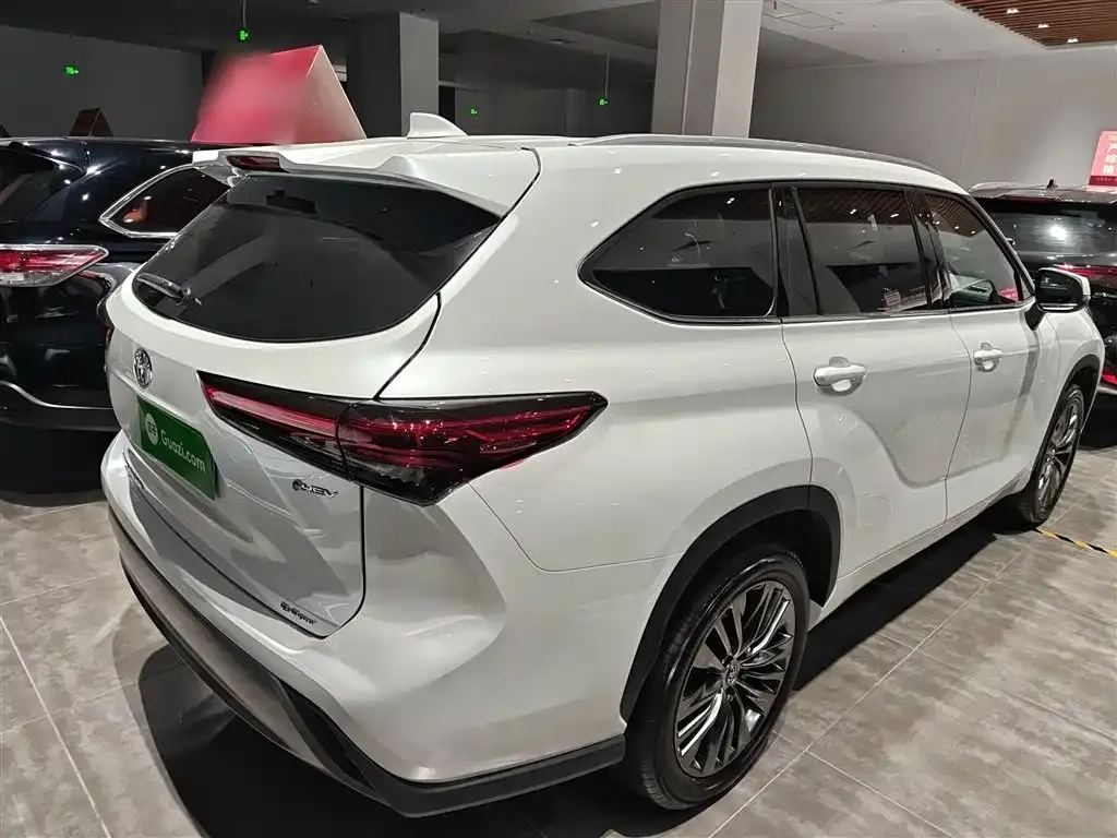 Toyota Highlander 2025 из CN, фото 10