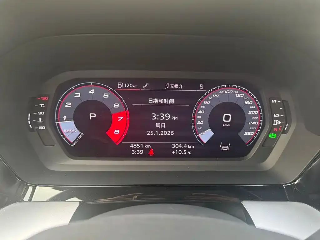 Audi A3 2024 из CN, фото 2