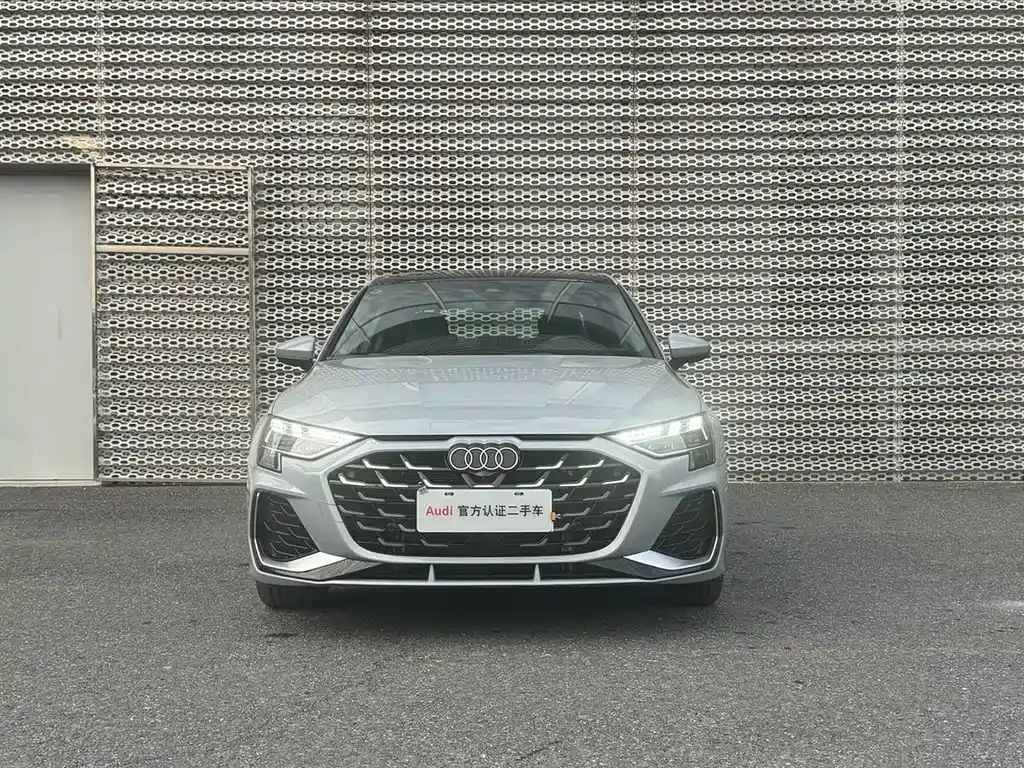 Audi A3 2024 из CN, фото 9